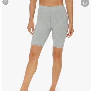 ALO Yoga High-Waist Alosoft Flow Biker Short